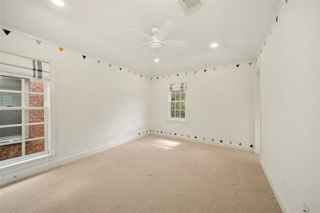 Building Photo - 2014 McDuffie St
