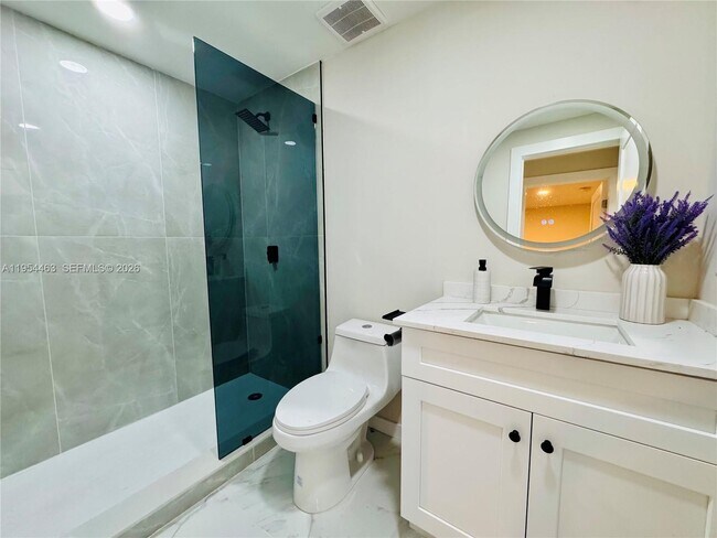 Building Photo - 7943 NW 6th Ave