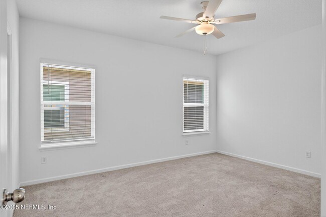 Building Photo - 7159 Pine River Ct