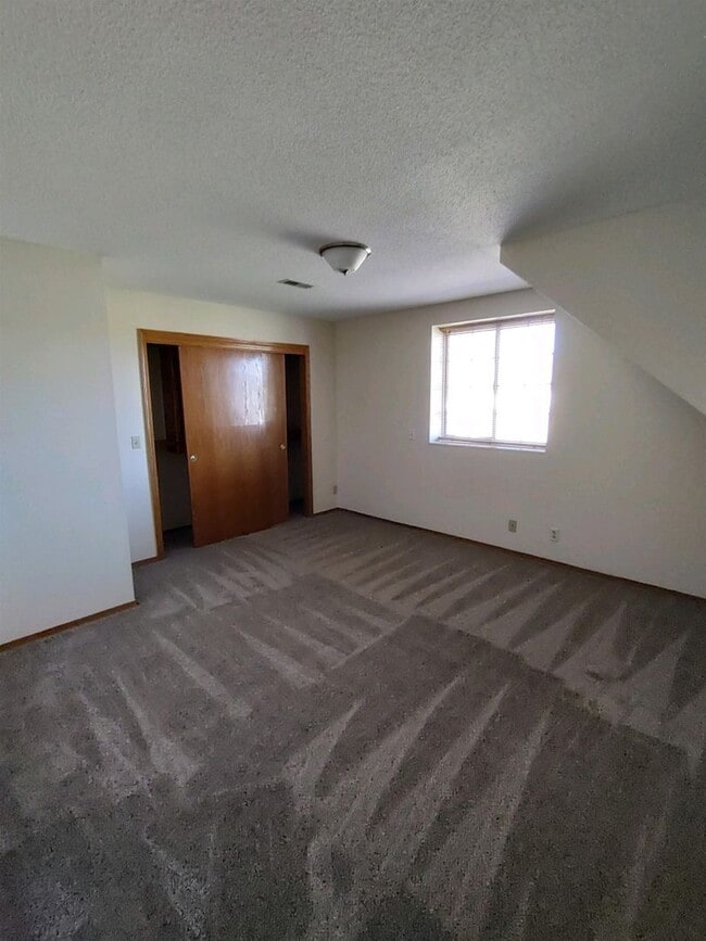 Building Photo - 2325 S Dalton St