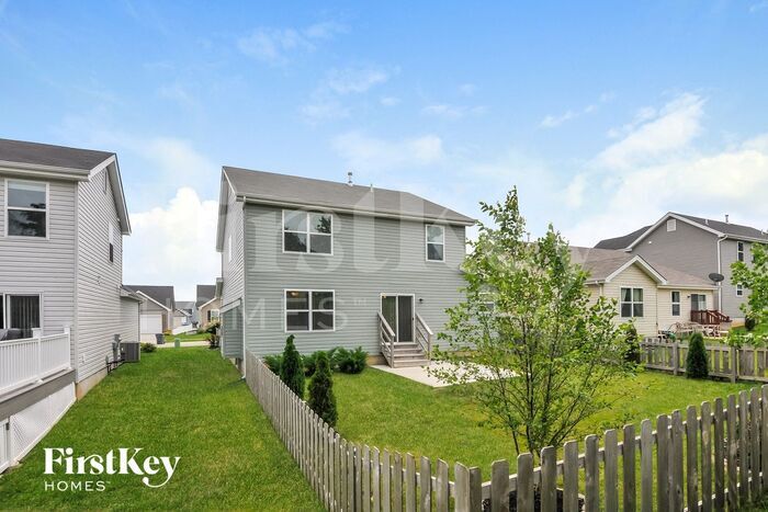 Building Photo - 121 Brookview Way Dr