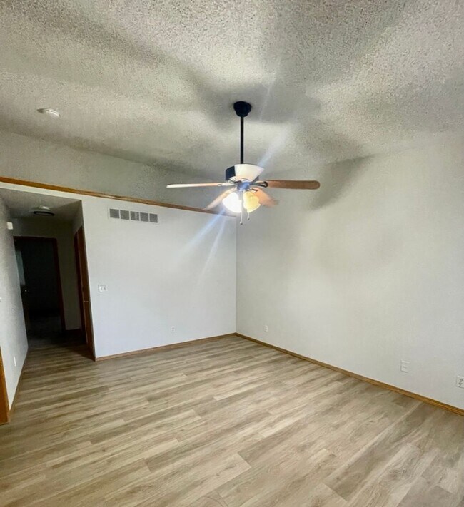 Primary Photo - Remodeled Derby Duplex!