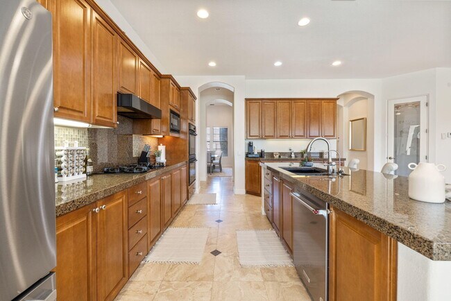 Building Photo - 49460 Rancho San Francisquito