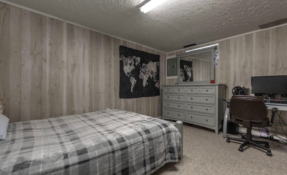 Building Photo - 3105 Lencott Dr