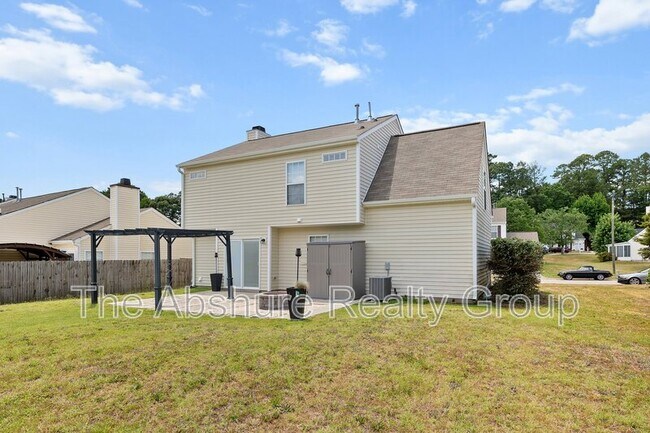 Building Photo - 5216 Carriage Pine Dr