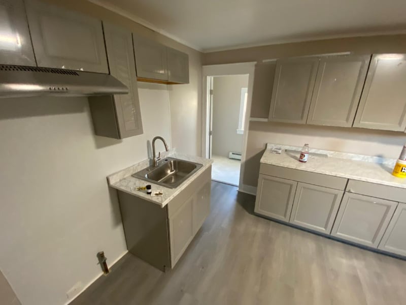 Building Photo - 29 Tracy St