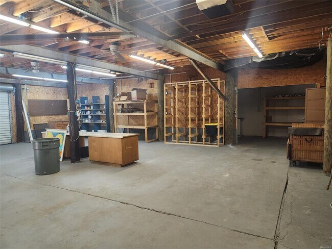 Building Photo - 1174 Old Prattville Rd