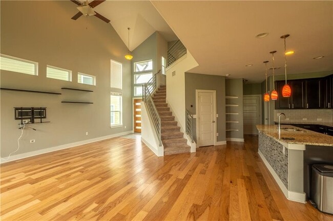 Building Photo - 2312 Montague St