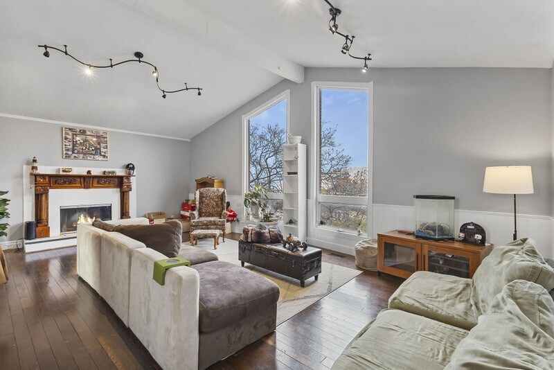 Building Photo - 752 Raygene Way