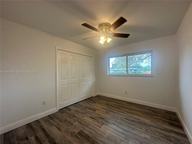 Building Photo - 27850 SW 164th Ct