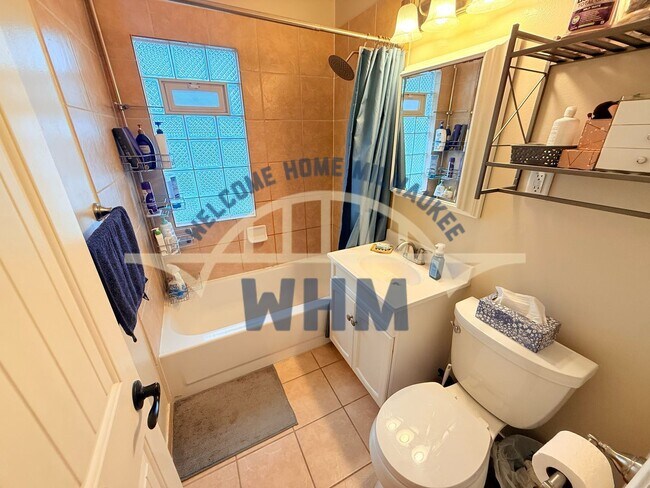 Building Photo - 3934 S 3rd St