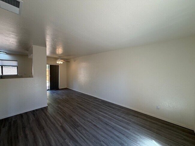 Building Photo - 5409 6th St NW