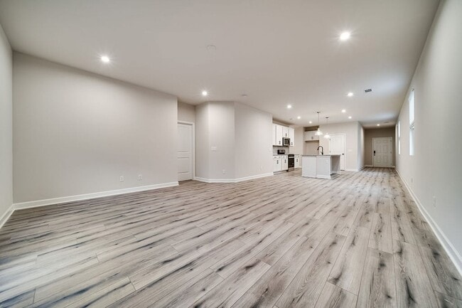 Building Photo - 4296 Socata Ct