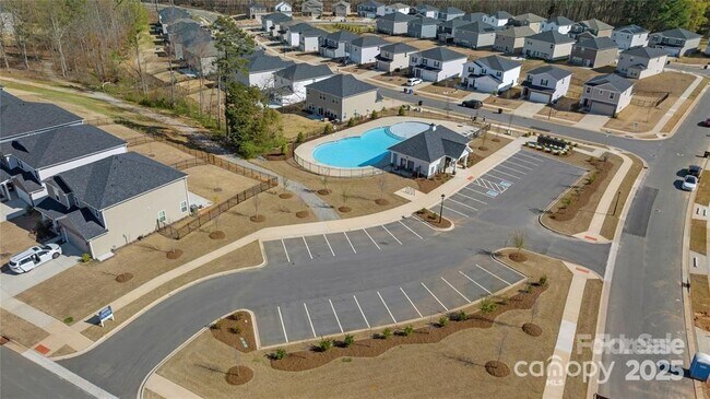 Building Photo - 126 Johns Cardinal Dr