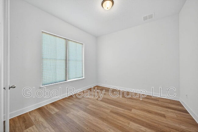 Building Photo - 14122 Sam Houston Way