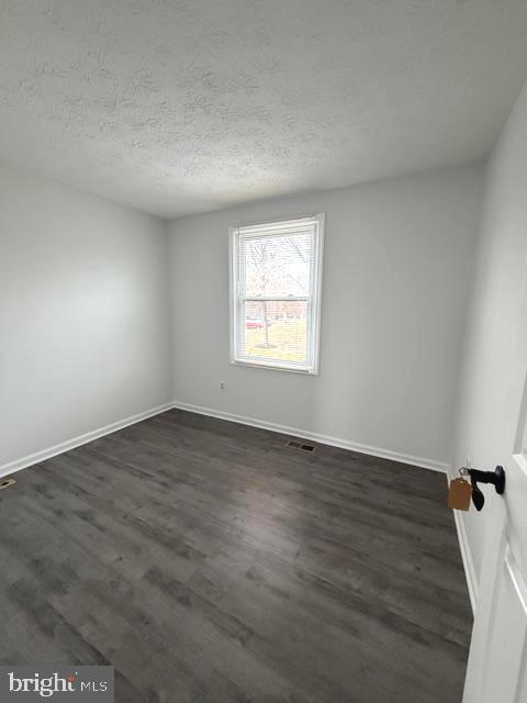 Building Photo - 6131 Gardenia Ct