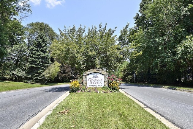 Building Photo - 21816 Gaithers Meadow Ln