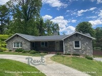 Building Photo - 540 Blythe St