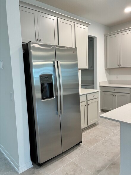 Building Photo - 3258 Autumn Rock Dr