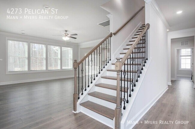 Building Photo - 4273 Pelican St