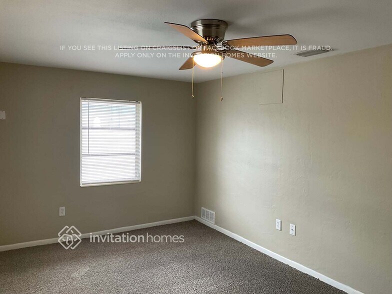 Building Photo - 2324 61st Way N