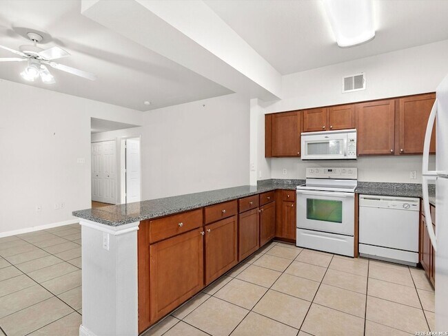 Building Photo - 6160 Eckhert Rd