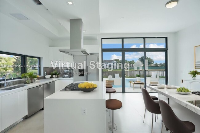 Building Photo - 16512 Botaniko Dr N
