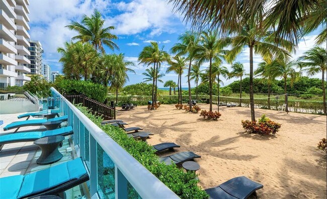 Building Photo - 9172 Collins Ave