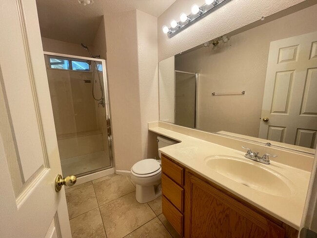 Building Photo - 959 Sterling Cir