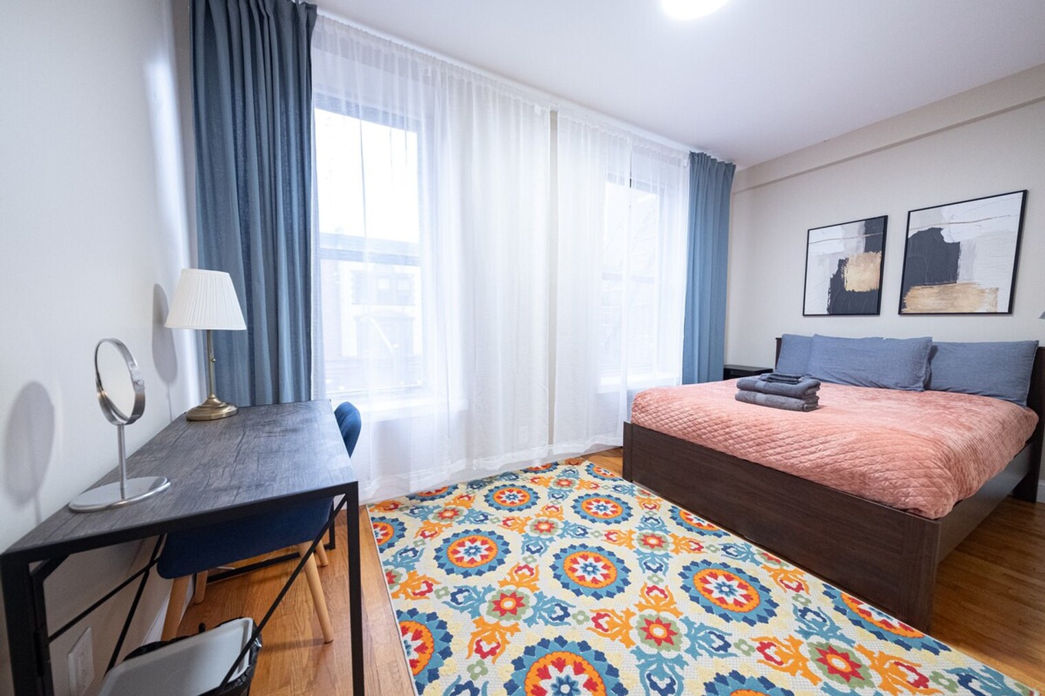 Building Photo - 230 W 113th St