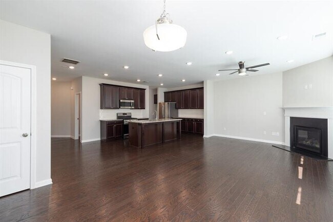 Building Photo - 4305 Bryton Trace Dr