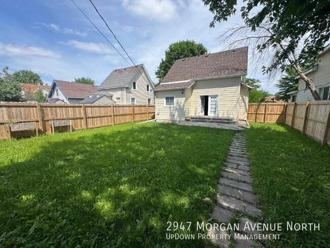 Building Photo - 2947 N Morgan Ave