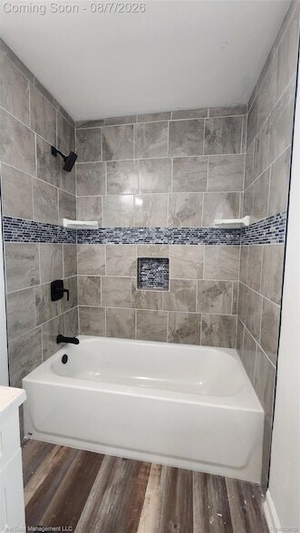 Building Photo - 553 S Stirling