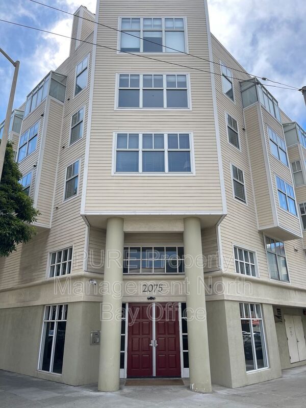 Building Photo - 2075 Sutter St