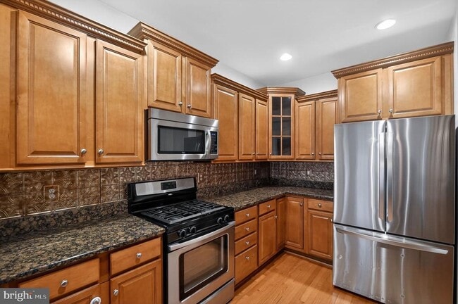 Building Photo - 333 Caldwell Terrace SE