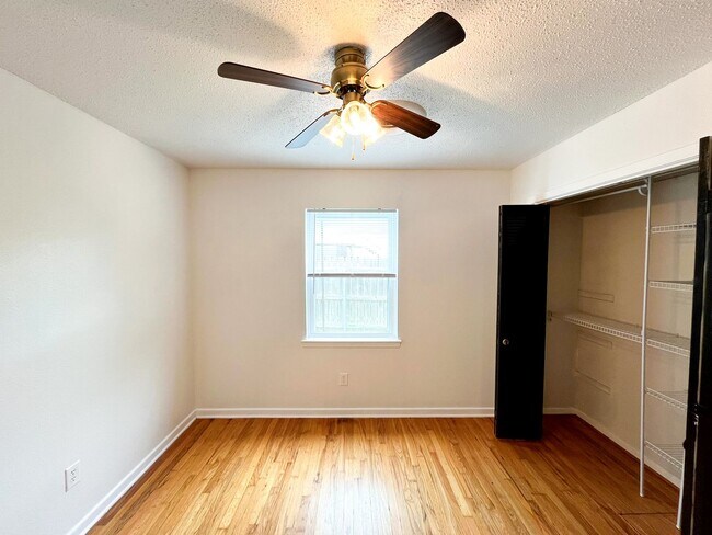 Building Photo - Available Now!!!! Gorgeous 3 bedroom, 2 bath, 2 car garage home. Beautiful wood look flooring. Sp...