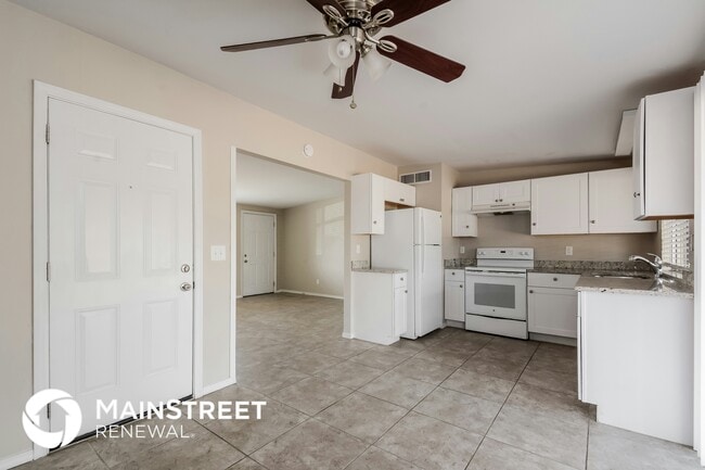 Building Photo - 7060 S Cabot Pl