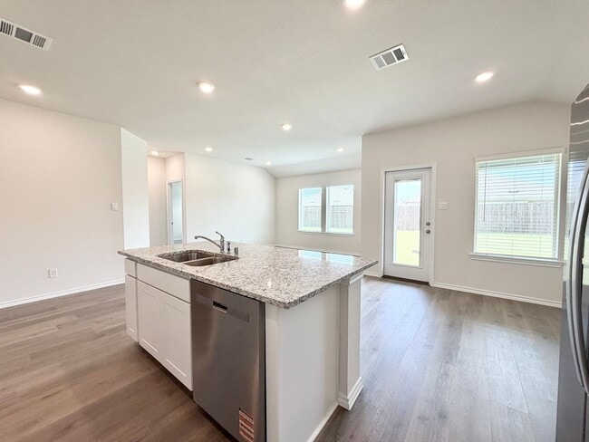 Building Photo - Brand-New D.R. Horton Home in Riverfield with Resort-Style Amenities!