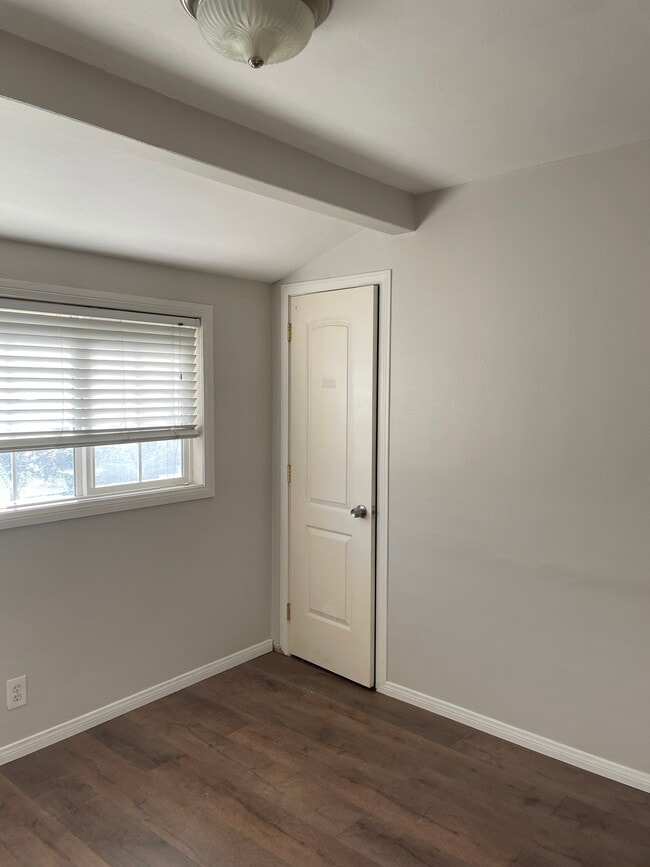 Building Photo - 9315 Via Balboa Cir