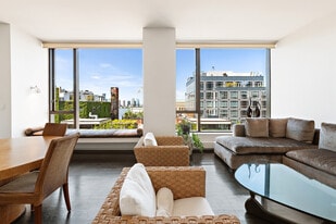 Building Photo - 505 Greenwich St