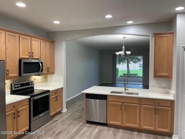 Building Photo - 5710 Claiborne St