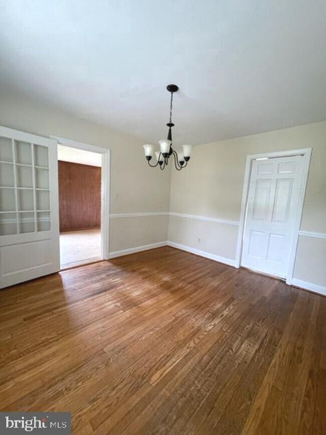Building Photo - 4408 Glenridge St