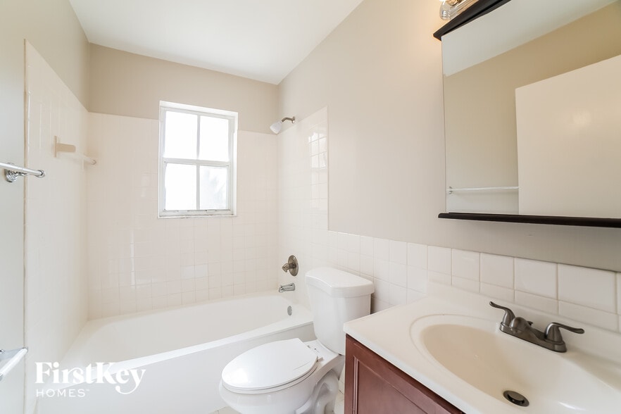 Building Photo - 6429 French Angel Terrace