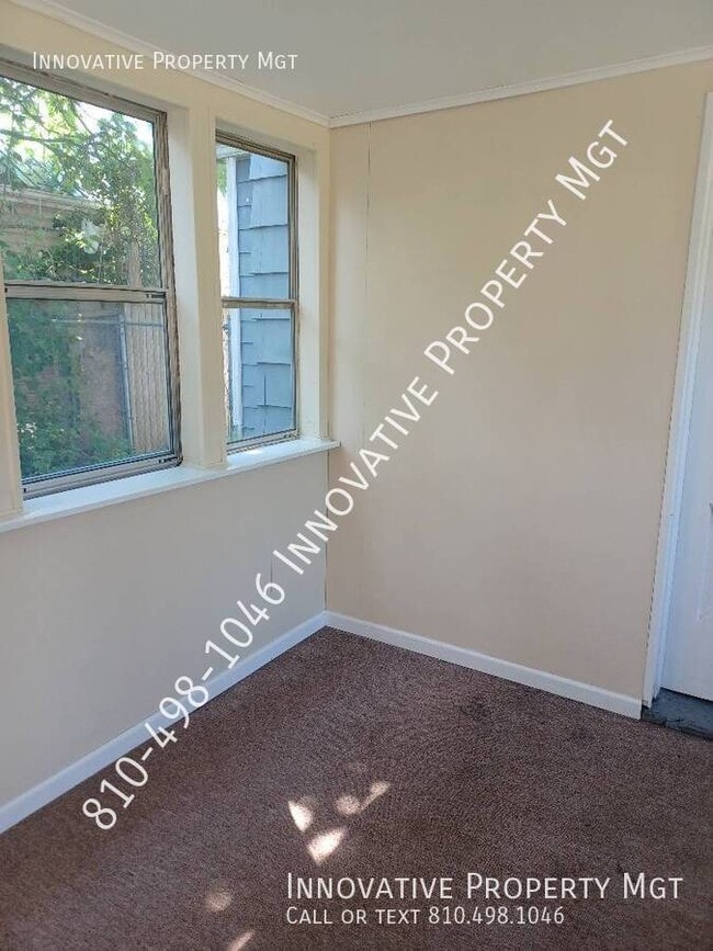 Building Photo - 2758 Brown St