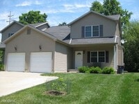 Building Photo - 3029 Charing Cross Rd