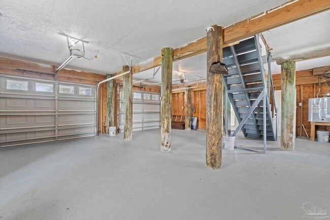Building Photo - 500 Deer Point Dr