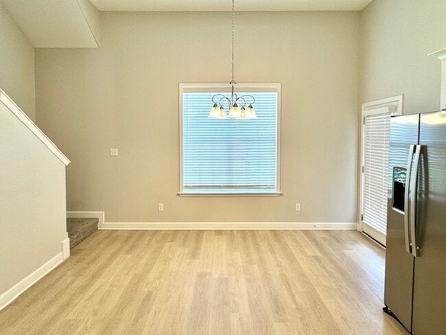 Building Photo - ShippCv8754