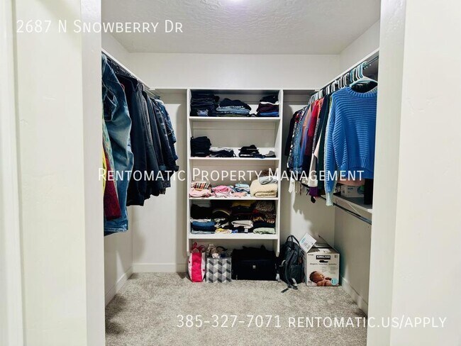 Building Photo - 2687 N Snowberry Dr