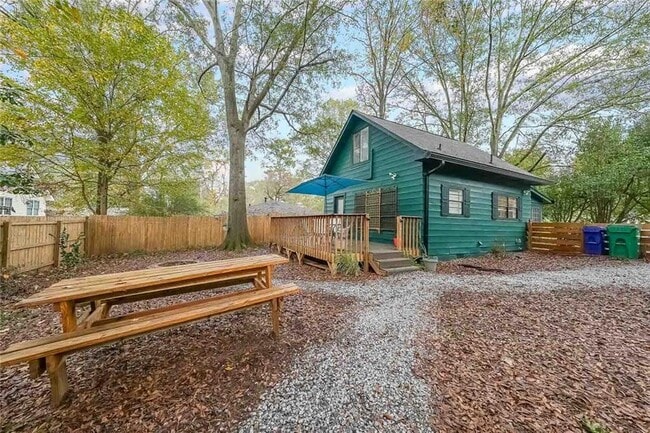 Building Photo - 478 Clubhouse Dr
