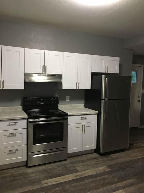 Building Photo - 212 S Albert Ave